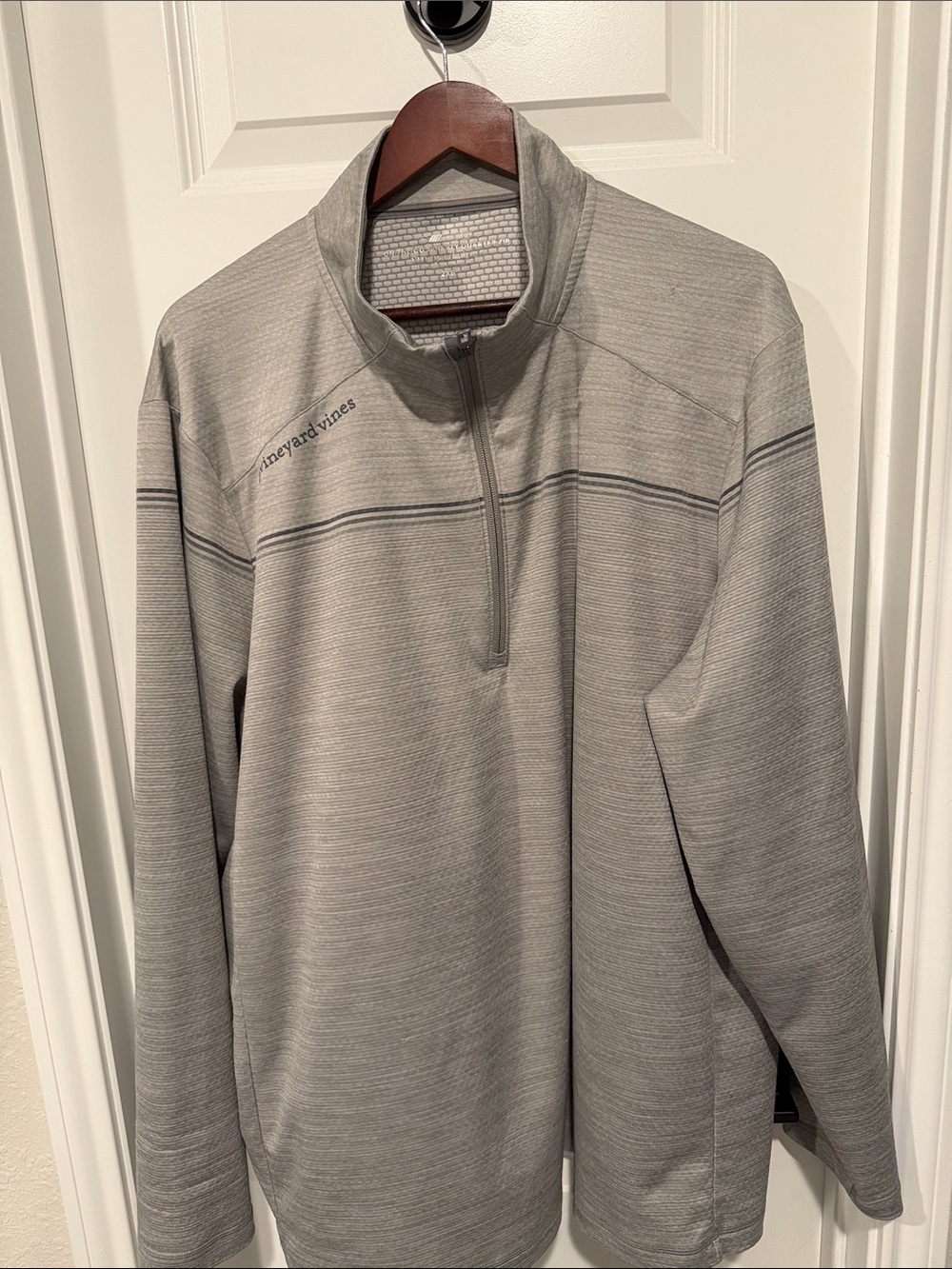 Vineyard Vines Light Gray Half-Zip Pullover Jacket